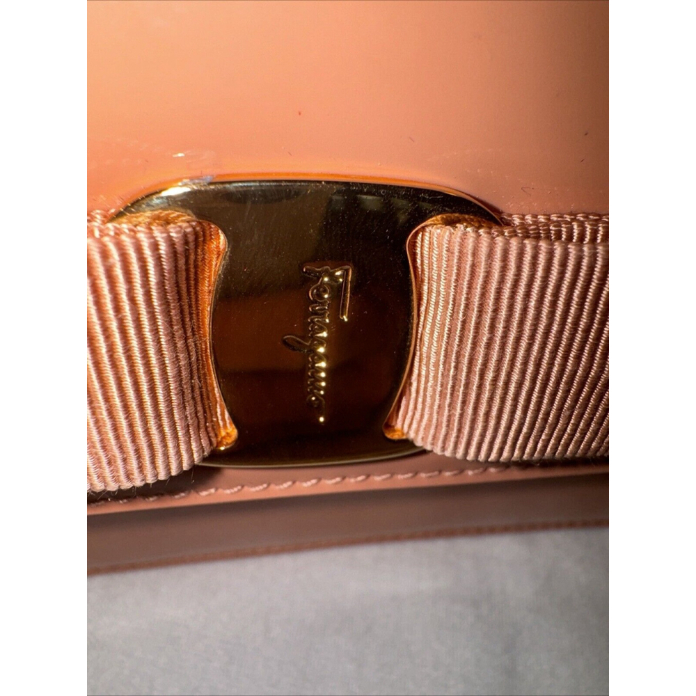 Auth Salvatore Ferragamo Handbag Shoulder Bag Pink Patent Leather - Picture 7 of 16